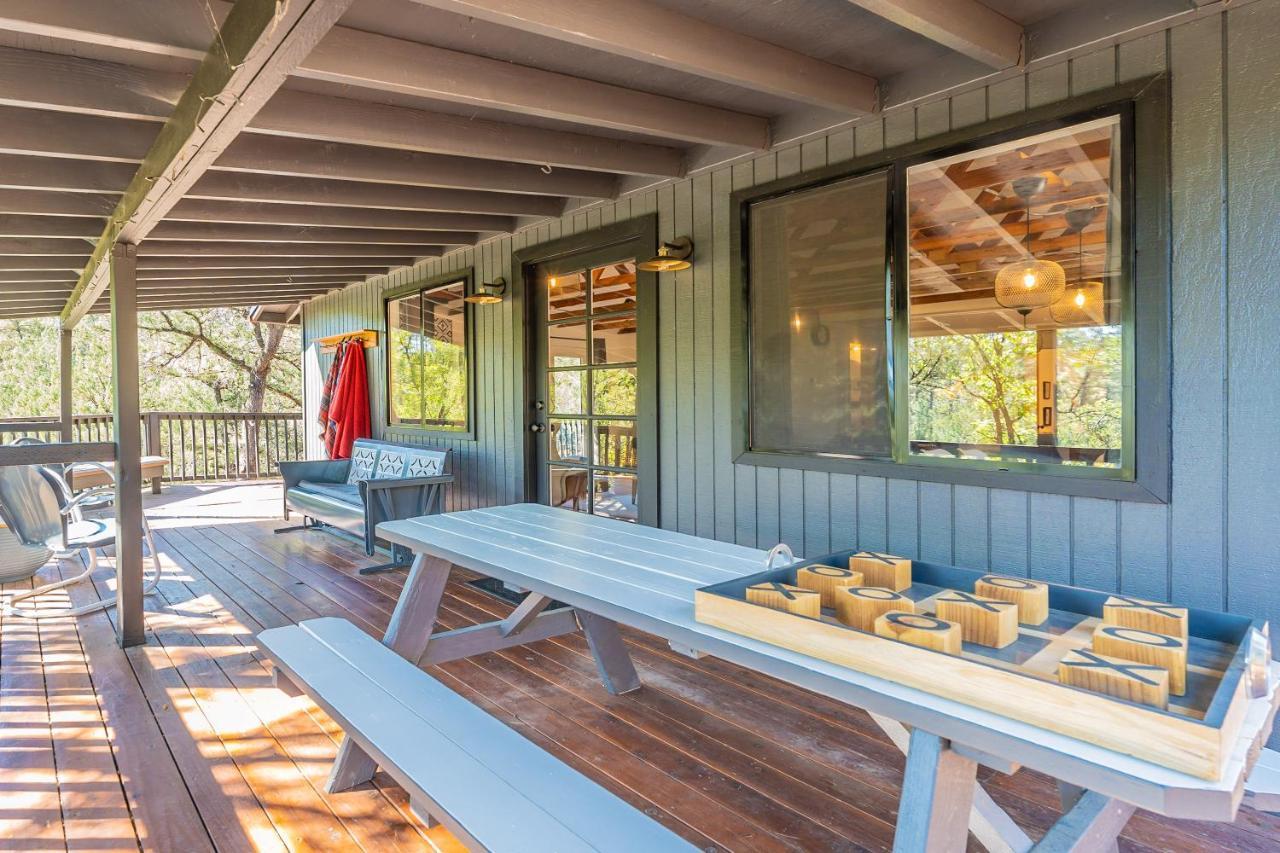 The Pine House - Cozy Mid-Century Modern, Pet-Friendly Villa Exterior photo